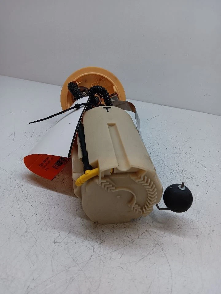 燃油泵 仅 8 气缸 适合 05-07 沃尔沃 XC90 233869 — 第 1/4 张图片