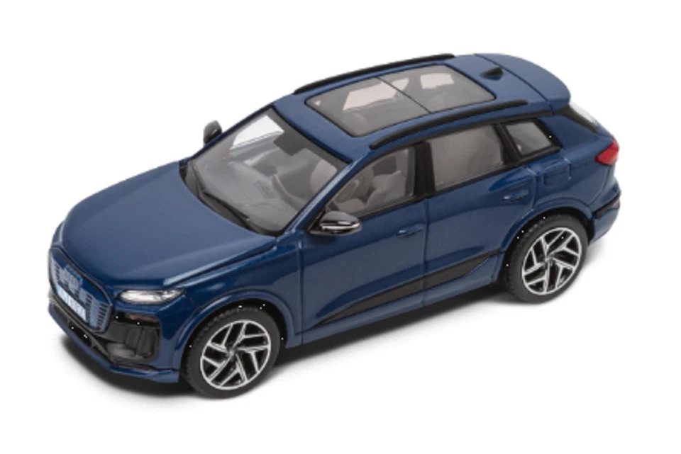 AUDI Q6 E-Tron 2024 Blu Ascari 1/43 di Norev 5012326632 - Immagine 1 di 1