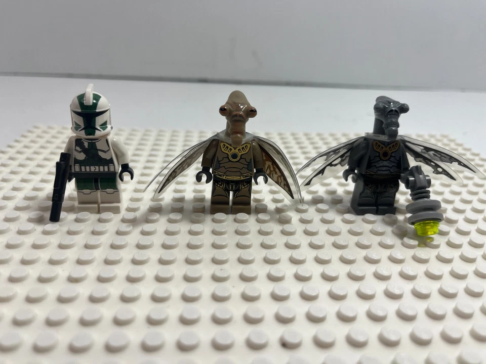 LEGO Starwars: Commander Gree + Zombie Geonosian minifiguras solo desde 9491 Foto 1 de 4