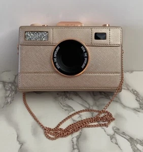Olga Berg MADELYN Camera Clutch Rose Gold with Detachable Chain Strap - Picture 1 of 13