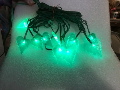 IKEA Skina Luz Colgante Hojas Verdes Translúcidas Interior/Exterior 3 Juegos de 10 Foto 1 de 4