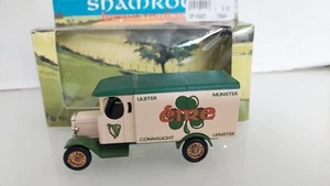 1931 Morris Van Eire Shamrock British Car Model Lledo Heritage Diecast Vintage - Picture 1 of 18
