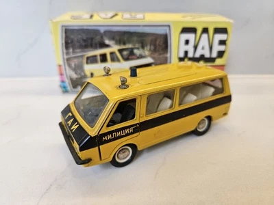 RAF LATVIJA A25 2203 GAI POLICE MILITSIA NOVOEXPORT Made in USSR CCCP Saratov - Bild 1 von 4