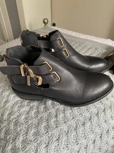 Weide Chelsea Ankle Boots With Zip And Buckle Detail Faux Leather - Picture 1 of 5