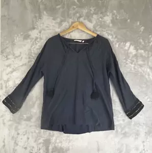 Top Chandra Soft Surroundings hombro frío para mujer azul marino mediano - con cuentas - Imagen 1 de 9
