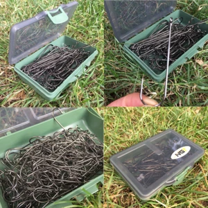 100 x ABERDEEN SEA FISHING HOOKS IN TACKLE BOX - 8 SIZES TO CHOOSE FROM - Picture 1 of 2