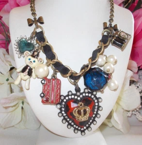 BETSEY JOHNSON RARE MULTICOLOR ROYAL WEDDING SERIES MULTICHARM NECKLACE - Picture 1 of 12