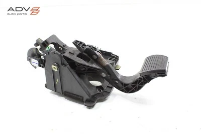 Pedal de parada de freno Jeep Compass 2022-2025 con soporte y sensor OEM Foto 1 de 4