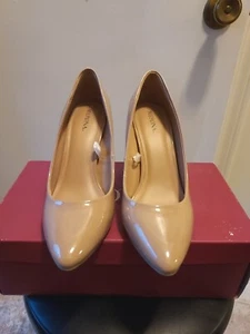 Merona Women's Shoes Size 7.5 Color Pale Blush High Heel - Picture 1 of 6