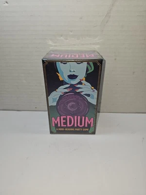 Juego de fiesta mediano | Más grande que juegos | 2-8 jugadores | Edades 14+ | Juego de 30 minutos Foto 1 de 4