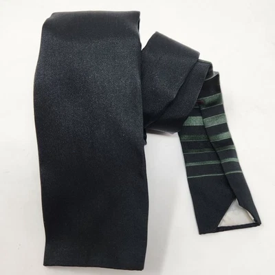 Corbata Alexander Shields 100 % verde seda negra a rayas cuadrada 2-1/2x53" de colección Foto 1 de 4