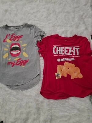 Camiseta de manga corta para mujer L'eggo My Eggo & Cheez it  Foto 1 de 4