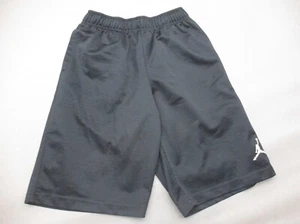 Air Jordan Size M (10-12) Boys Black Pocket Stretch Waist Running Shorts 564 - Picture 1 of 7