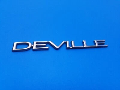 2000-2005 CADILLAC DEVILLE ЗАДНЯЯ КРЫШКА БАГАЖНИКА ЭМБЛЕМА ЗНАЧОК ЛОГОТИП СИМВОЛ Б/У OEM A16 - Изображение 1 из 3