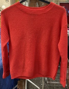 Woman’s Size 8/10 Red Wool Jumper. Excellent Condition - Picture 1 of 3