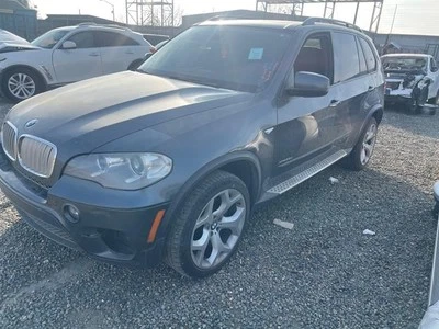 BLK REAR HEADREST 2012 BMW X5 - Image 1 of 4