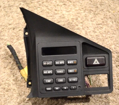 1986 BMW 528E 528 E FUEL DATA MPG INFORMATION INFO DISPLAY TIME RANGE SWITCH OEM Foto 1 de 4