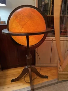 1930's Vintage Replogle Lighted 16-Inch Library Globe, Manhattan Project owner - Picture 1 of 7