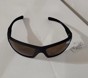 Gafas de sol deportivas polarizadas marrón espartano Piranha marcos negros reducen el deslumbramiento 62167 - Imagen 1 de 5