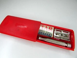 ANTIQUE VINTAGE STAR USA SAFETY RAZOR RED CASE UNOPENED BLADES BOX - Picture 1 of 3
