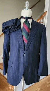Vintage Brooks Brothers Makers maßgeschneiderter Nadelstreifen Wollanzug Gr. 46R Hose 41W x 29L - Bild 1 von 18