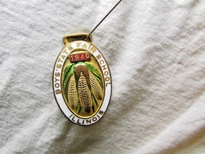 NEW LISTING -Vintage Watch Fob - 1940 - Boys' State Fair School - Illinois (A172 - Picture 1 of 2