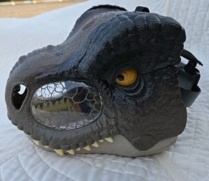 JURASSIC WORLD DOMINION TYRANNOSAURUS REX CHOMP N' ROAR MASK T-REX w/SOUNDS - Picture 1 of 9
