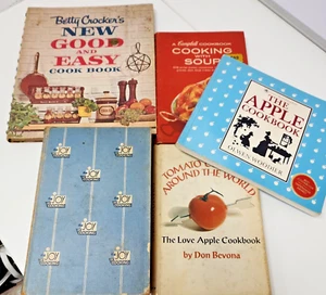 Vintage to Modern Cookbooks Recipe Guides Cookbook Lot of 5 - Imagen 1 de 15