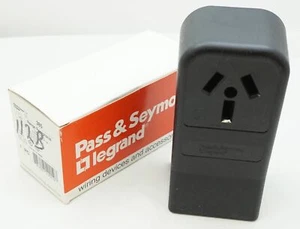 Legrand Range Receptacle Surface Mount 50A 3 Pin , 125/250V, 112B - Picture 1 of 4