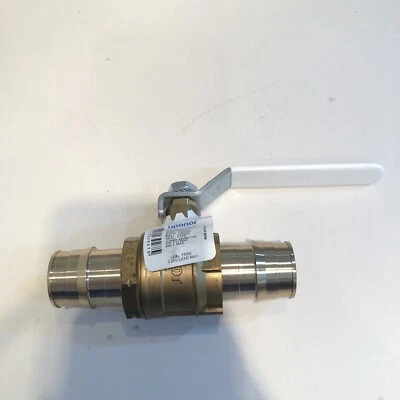 Uponor 1-1/2" ProPEX Full Port Brass Commercial Ball Valve LFC4821515 - Image 1 of 3