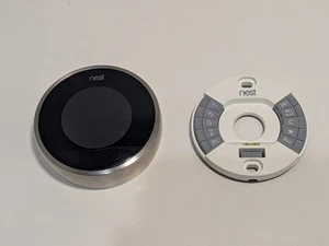 Google Nest Learning Thermostat 2nd Gen (Model 02A) w/ Back Plate - Silver - Picture 1 of 3