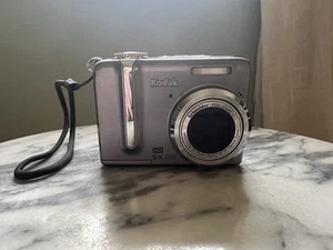 Kodak EasyShare Z1275 12.0MP Compact Digital Camera 5x Optical Zoom - Picture 1 of 2