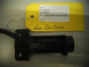 HYUNDAI OEM 11-15 Sonata Anti-Theft-Hood Ajar Warning Switch 938803S000 S42 - Bild 1 von 2
