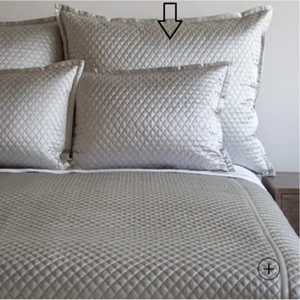 $488! NWT Ann Gish 100% Silk Charmeuse Quilted Pillow Sham - 36" x 30" - Frost - Picture 1 of 2