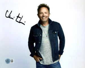 CHRIS TOMLIN SIGNED AUTOGRAPHED 8x10 PHOTO FAMOUS CHRISTIAN MUSICIAN BECKETT BAS - Picture 1 of 2