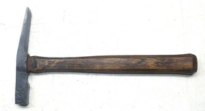 Small Vintage 8 oz Brick/Masonry/Rock Sculpting Hammer (Hand Forged?) INV18230 - Picture 1 of 5