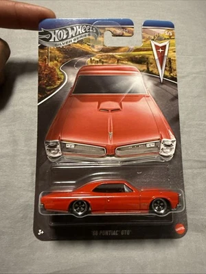 Hot Wheels Silver Series.- Pontiac GTO #5/5 66 - Cuerpo rojo - Base metálica - Muy buen estado. Foto 1 de 2
