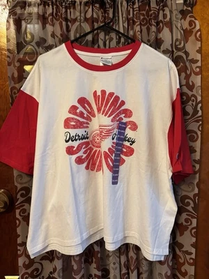 Camiseta Feminina Champion DETROIT RED WINGS XXL 2XL Nova Com Etiqueta - Imagem 1 de 4
