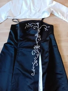 Festliches Damenkleid mit Bolero - Bild 1 von 5