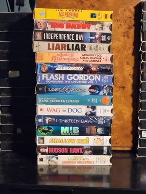 Action Sci Fi Thriller Comedy Blockbuster VHS Movie Lot 15 Ace Ventura Vintage - Image 1 of 4
