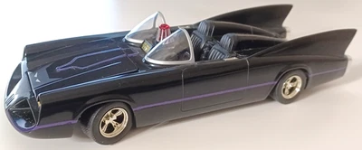 Johnny Lightning 1960's Batmobile DC Comics 1:24 Scale 9" Metal Diecast Car Mint - Image 1 of 4