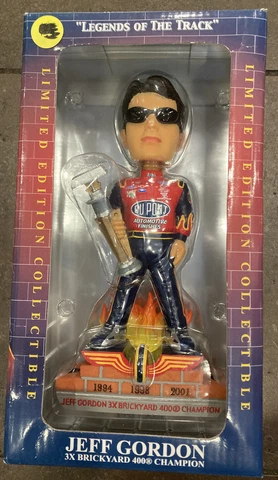 Jeff Gordon Legends of the Track LE Collectible Bobble Head Brick - Brand New Cover