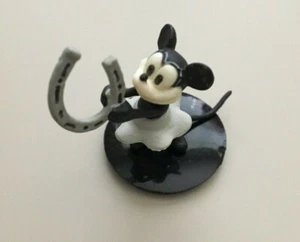 Disney Mini Figura Juguete Minnie Mouse Blanco y Negro Gashapon Choco Party Tomy 122 - Imagen 1 de 7
