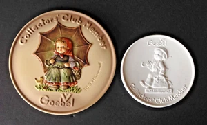 Pair 1976-1978 Goebel Collectors' Club Member M.J.Hummel Plaques/Plates - Picture 1 of 5