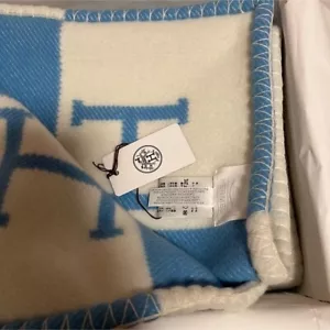 HERMES Blanket AVALON Throw Wool Blend Wool Cashmere blue UNUSED NO BOX - Picture 1 of 3
