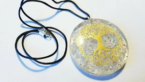 Colgante de orgonita de cristal de montaña con símbolo del árbol de la vida - Imagen 1 de 3