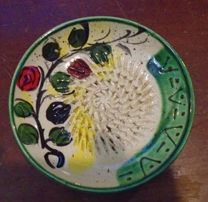 MG Ceramicas Reibe Teller, Knoblauchraspel oder Ingwerreibe, Schokolade oder Muskat - Bild 1 von 9
