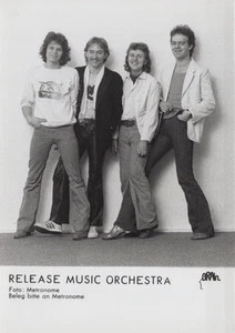 Release Music Orchestra Foto Original Schwarz und Weiß Presse Promotion 1980s - Picture 1 of 13