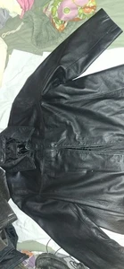 Giacca Jaclyn Smith in pelle nera con tasche frontali abbottonata. Donna Taglia XL - Foto 1 di 6