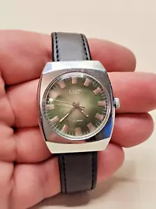 Luch 2209 Watch 23 Jewels, USSR Made in the 70s gold-plated mechanism - Picture 1 of 21